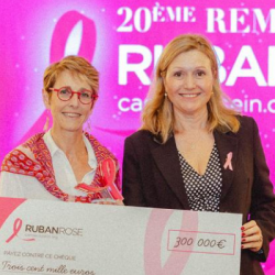 Professor Florence Joly wins the Grand Prix Ruban Rose for Research