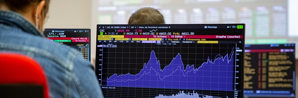 You are currently viewing Bloomberg trading room: immersion in the world of finance