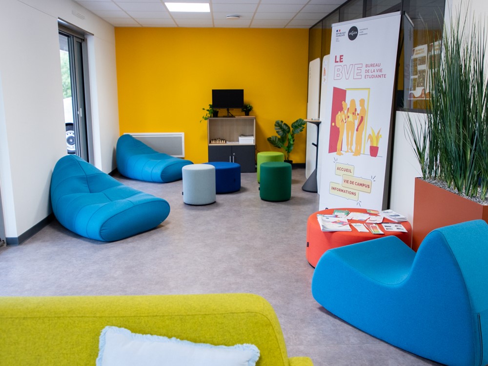 2025-09-05_Permanences-C2_Int_1